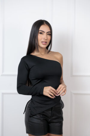 Blusa Básica  -  Una manga